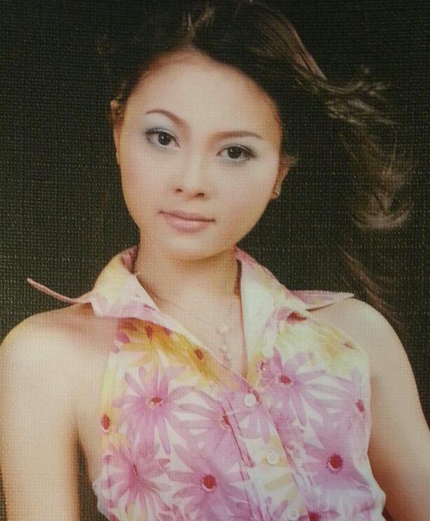 Ngắm lại ảnh thời ngố tàu mới thấy, hóa ra Hằng Túi cũng dậy thì thành công ra phết, càng lớn tuổi nhan sắc càng mặn mà-5