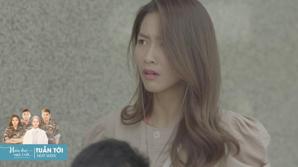 Khả Ngân và Cao Thái Hà khóc hết nước mắt khi nghe tin người yêu hi sinh-1