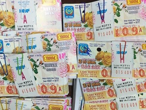 Một cán bộ ở Tây Ninh trúng thưởng 80 tờ vé số trị giá hơn 19 tỷ đồng