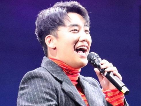 Seungri (Big Bang) bị YG đối xử tệ bạc, tước vũ công và stylist-4