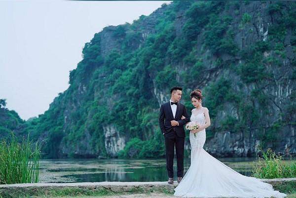 Xôn xao đám cưới khủng ở Cao Bằng: Trang trí 100% bằng hoa tươi, chỉ bắc rạp thôi đã ngốn 2,5 tỷ đồng-6