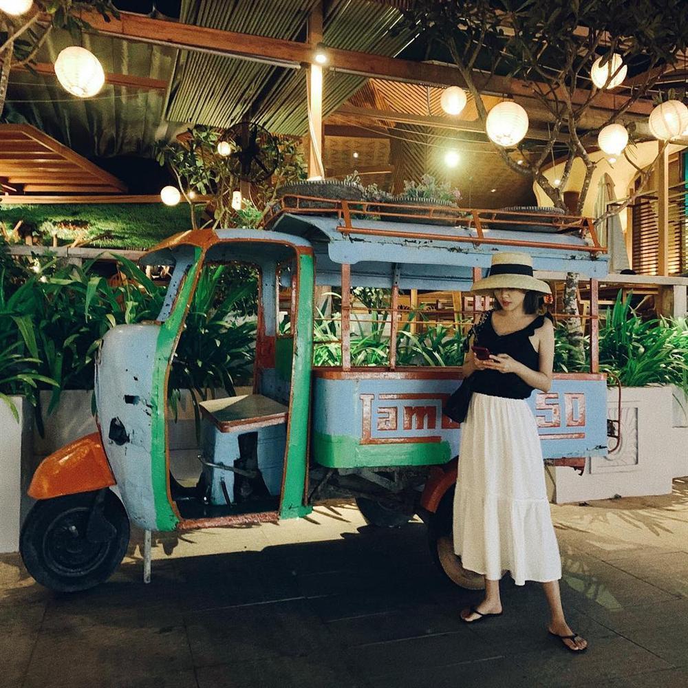 Lan Khuê cùng ông xã đại gia Tuấn John đi đua xe cho ngầu-11