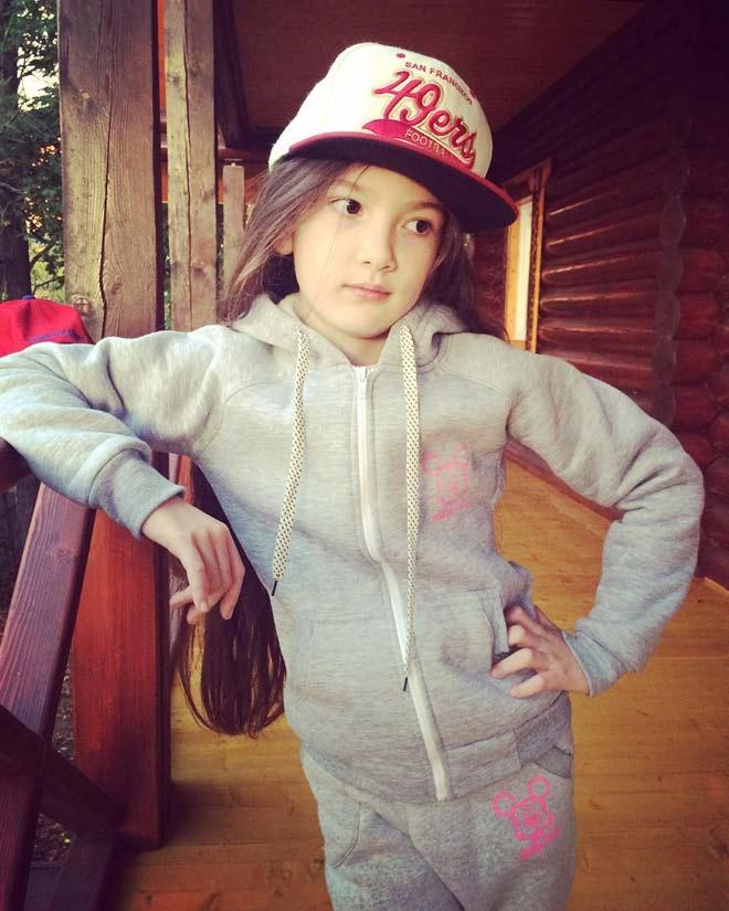 Trước trận gặp Myanmar, em trai - em gái của Đặng Văn Lâm bất ngờ được truy tìm vì ngoại hình cực phẩm-5