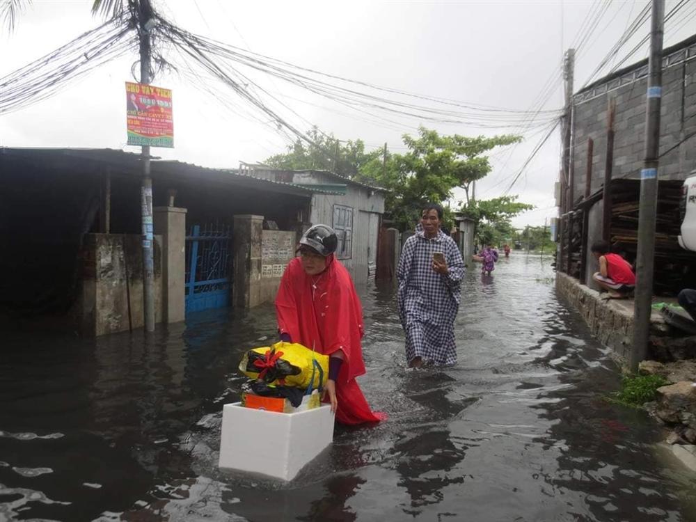 Mưa như trút, vỡ hồ nhân tạo, 12 người chết, 1 người mất tích ở Khánh Hòa-2