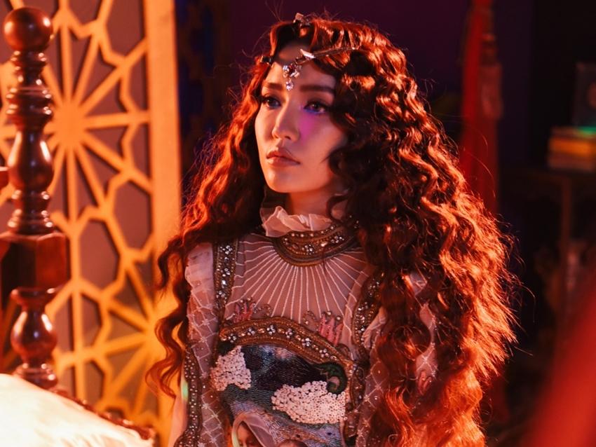 Sự thật về đôi tay đổi màu của Bích Phương vì dùng tà thuật để cứu người chị-23