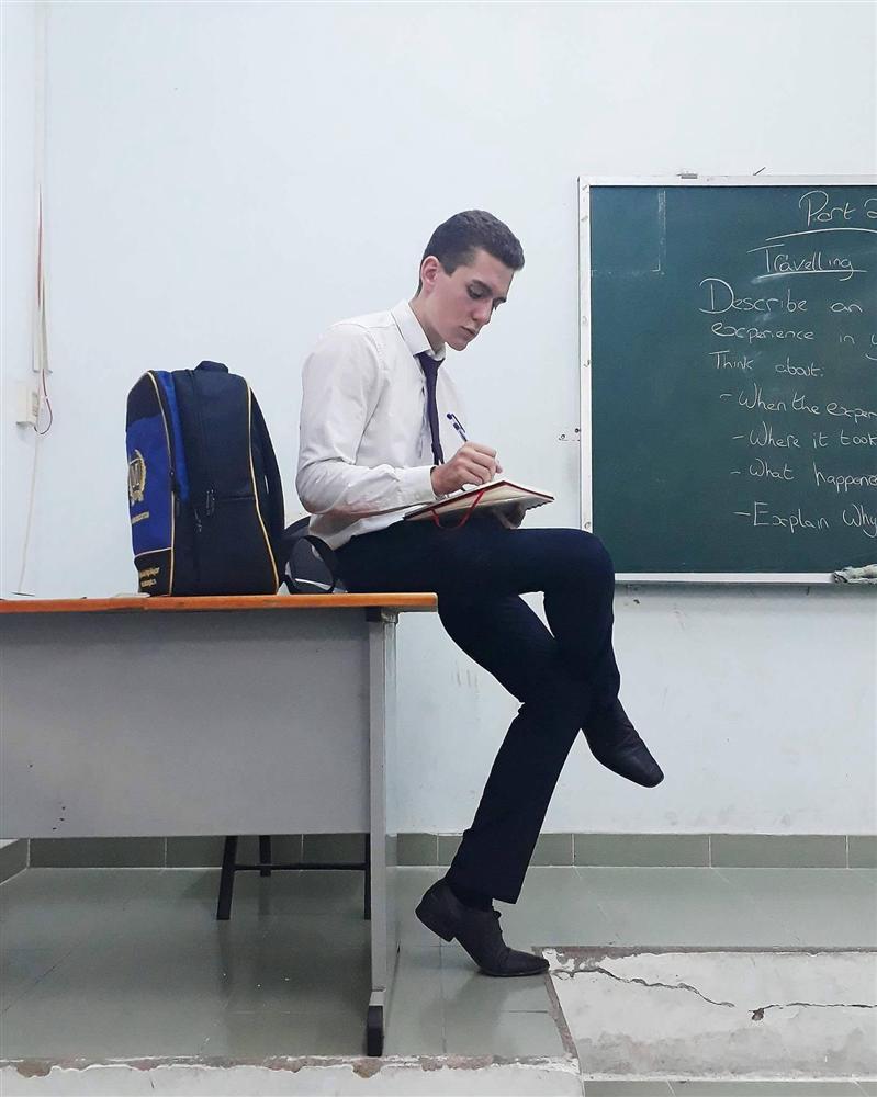 Hình ảnh đáng yêu và cực có tâm của thầy cô dành cho học trò khiến lũ tiểu quỷ nhớ mãi không quên-9