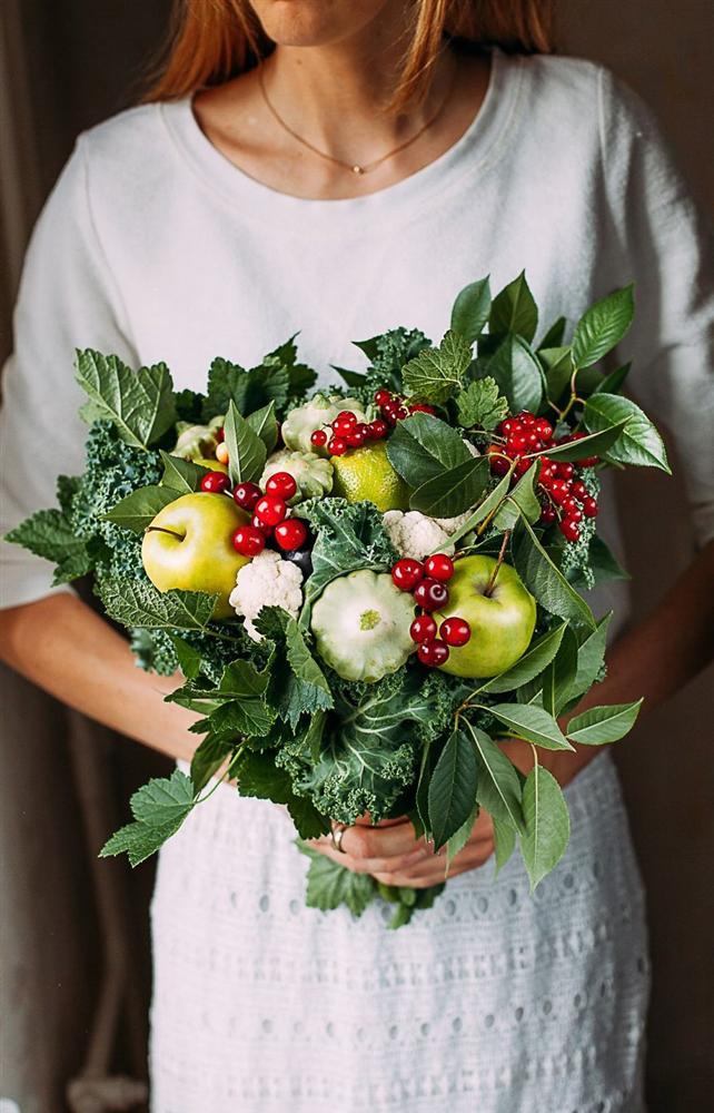 Những bó hoa ngon miệng từ hoa quả, rau củ hấp dẫn tín đồ ăn uống-5