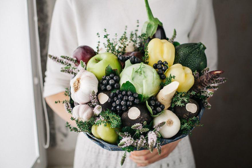 Những bó hoa ngon miệng từ hoa quả, rau củ hấp dẫn tín đồ ăn uống-7