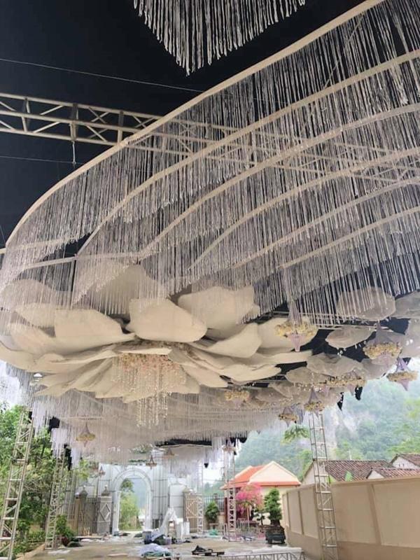 Hé lộ danh tính và ngoại hình xinh đẹp của cô dâu trong đám cưới nhiều tỷ ở Cao Bằng-1