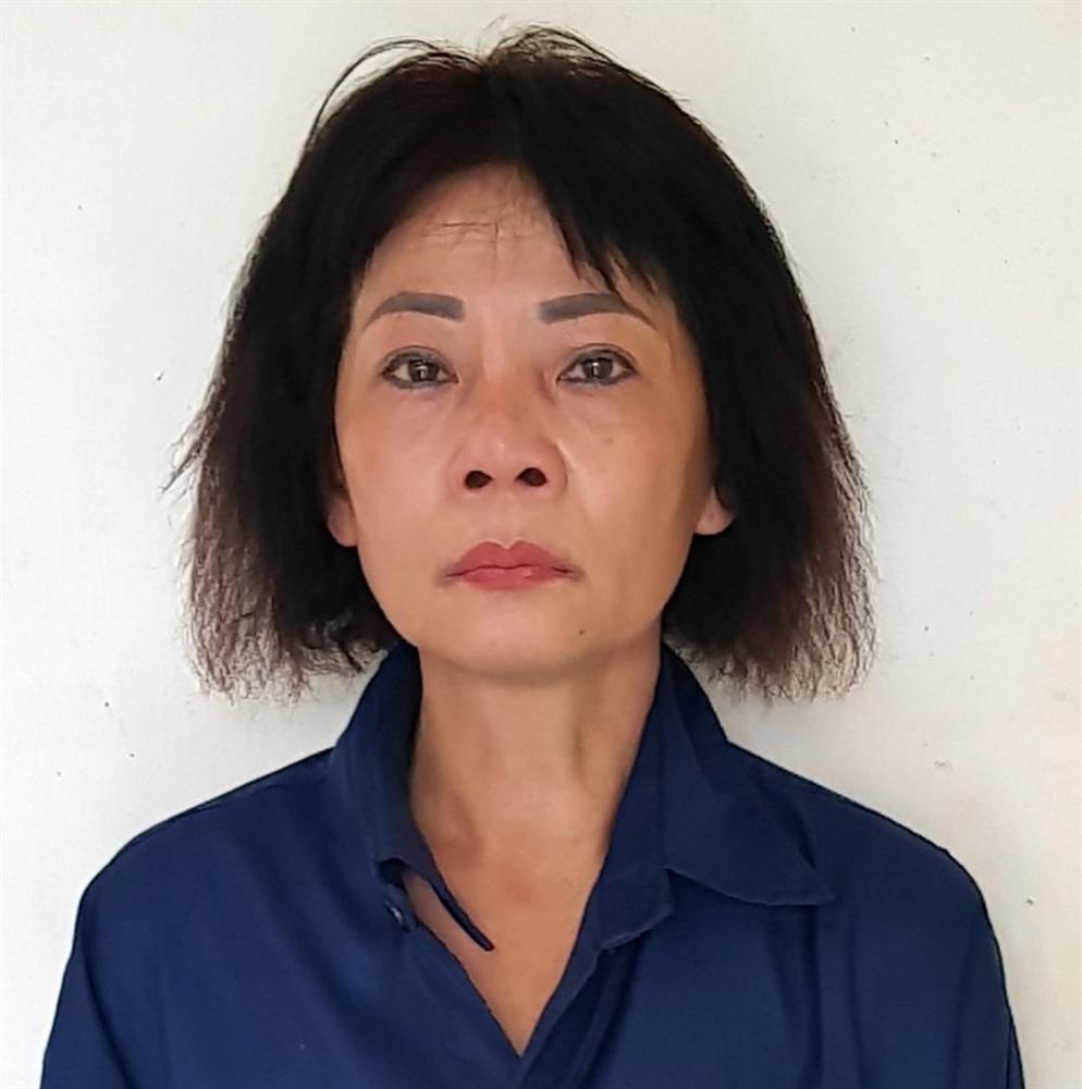 Nữ quái cùng phi công trẻ dàn cảnh cướp tiền vàng của khách-2