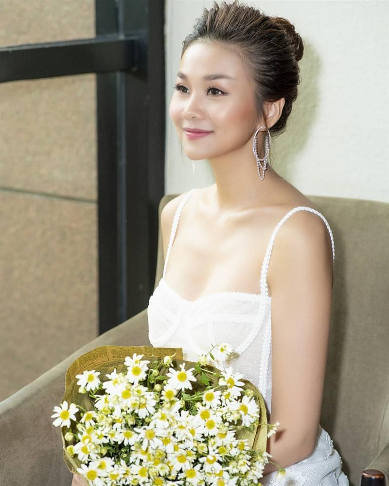 Cưới chồng đại gia xong rồi, Lan Khuê táo bạo khoe ảnh tắm bồn tuyệt đẹp-9