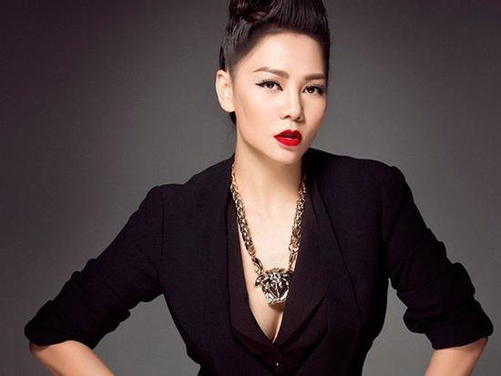 Các học trò cũ nói gì về người thầy Thu Minh?