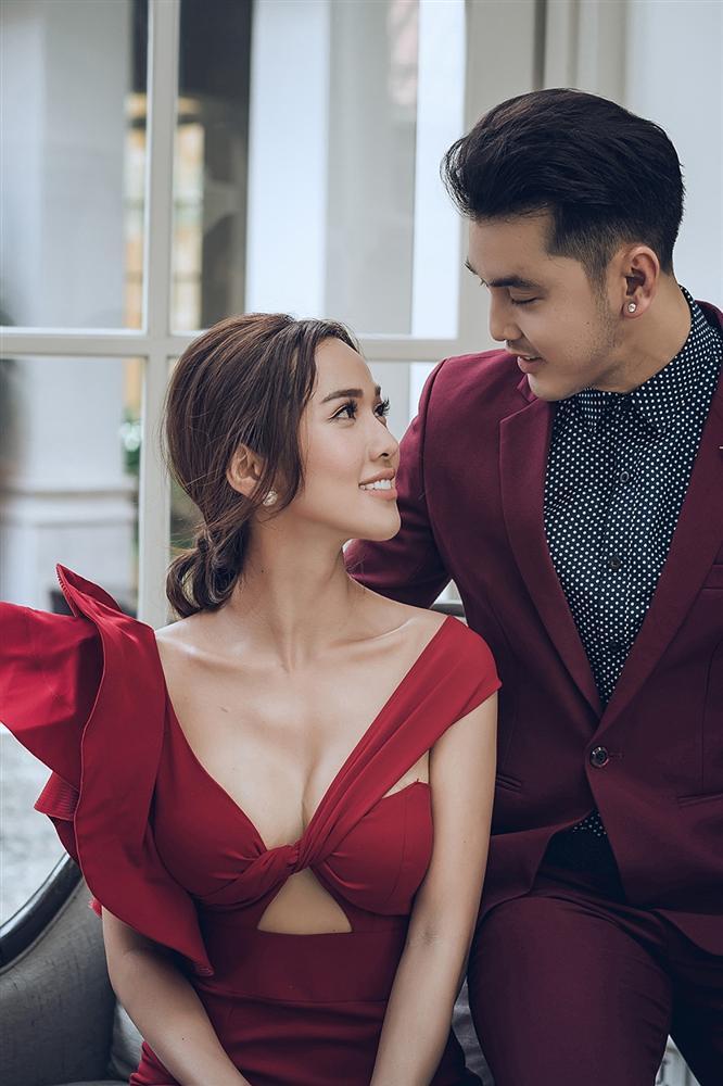 Ưng Hoàng Phúc cởi trần khoe hình xăm cực chất trong bộ ảnh cưới cùng bà xã Kim Cương-9