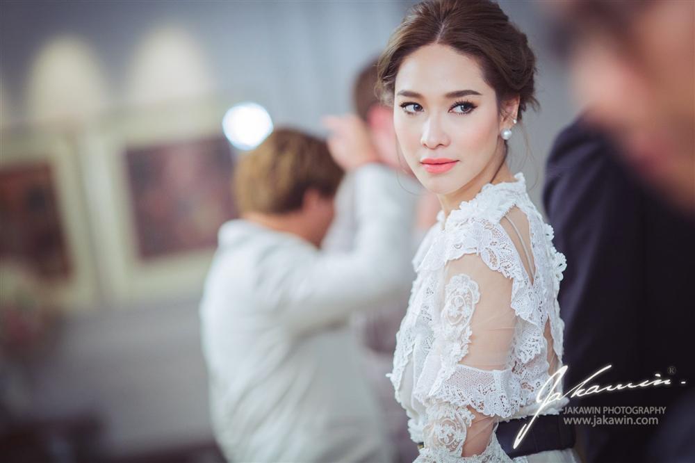 Phạm Băng Băng của Thái Lan: Hành trình vượt bão thị phi vươn lên thành nữ hoàng phòng vé xứ chùa Vàng-3