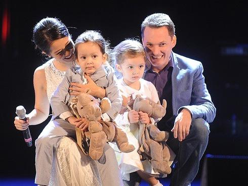 Giữa ồn ào tan vỡ hôn nhân vì người thứ 3, Diva Hồng Nhung lại nhập viện tay chằng chịt kim truyền-7