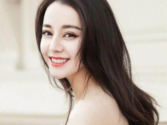 Tử vi thứ Năm ngày 22/11/2018 của 12 con giáp: Sửu dễ mất tiền oan, Dậu thăng hoa tình ái