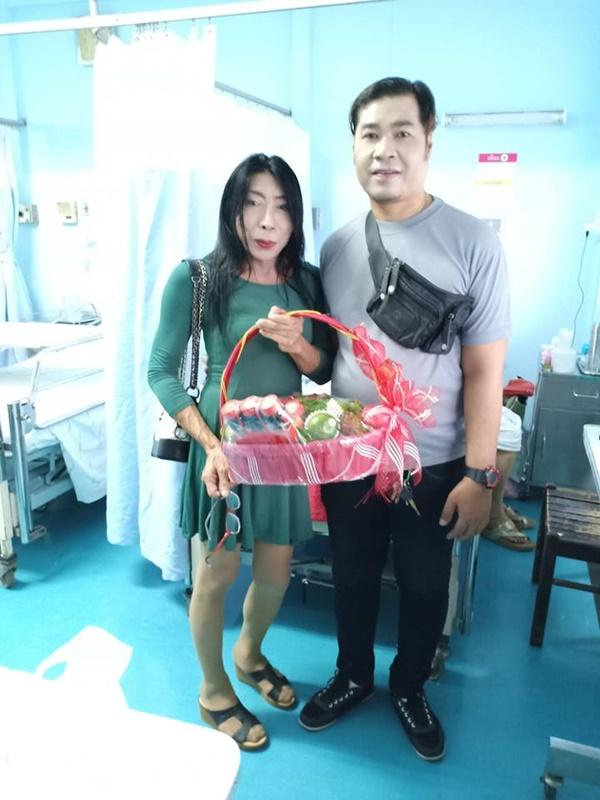 Gái già chuyển giới đình đám Thái Lan bất ngờ trở về diện mạo đàn ông vì rạn nứt tình cảm với bạn trai?-1