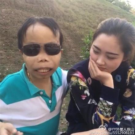 Bất ngờ trước cuộc sống hiện tại của thiếu gia xấu xí nhất Trung Quốc Trần Sơn sau 3 năm nổi đình đám mạng xã hội-3