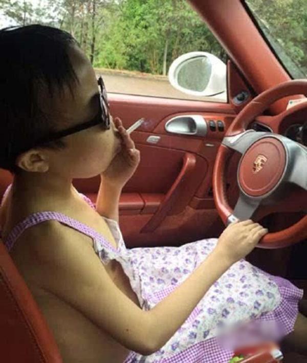 Bất ngờ trước cuộc sống hiện tại của thiếu gia xấu xí nhất Trung Quốc Trần Sơn sau 3 năm nổi đình đám mạng xã hội-10