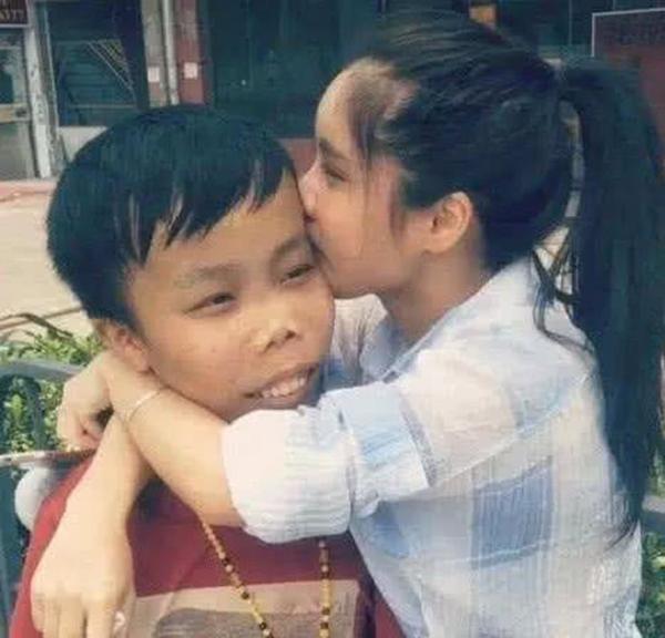 Bất ngờ trước cuộc sống hiện tại của thiếu gia xấu xí nhất Trung Quốc Trần Sơn sau 3 năm nổi đình đám mạng xã hội-12