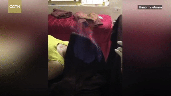 Báo nước ngoài giới thiệu Hỏa liệu pháp - Phương pháp làm đẹp lạ của Việt Nam-1