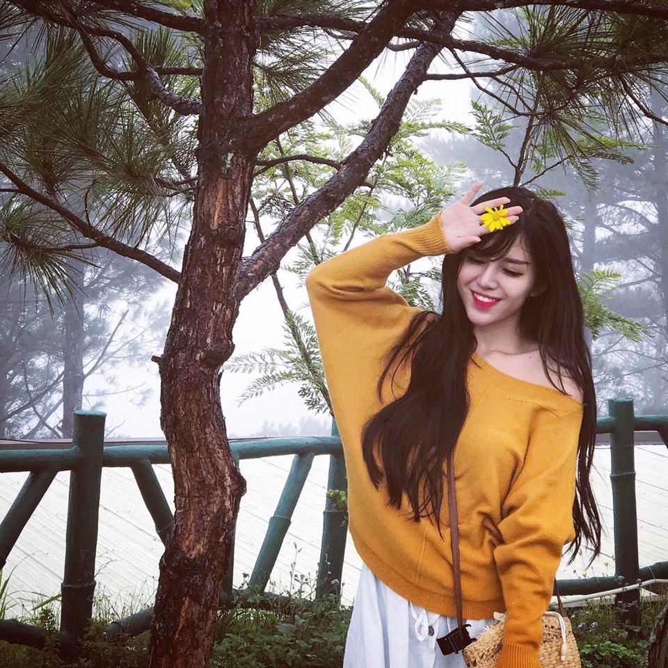 Hot vlogger Huy Cung gây sốt khi bí mật tổ chức đính hôn với nữ sinh viên xinh đẹp ở tuổi 23-5