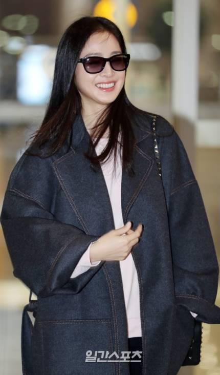 U40 Kim Tae Hee sở hữu làn da mịn màng khiến thiếu nữ phát ghen-3