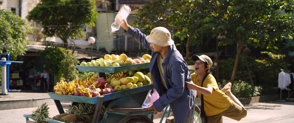 Việt Hương khóc tức tưởi trong trailer đầu tiên của Mặt Trời, Con Ở Đâu?-2