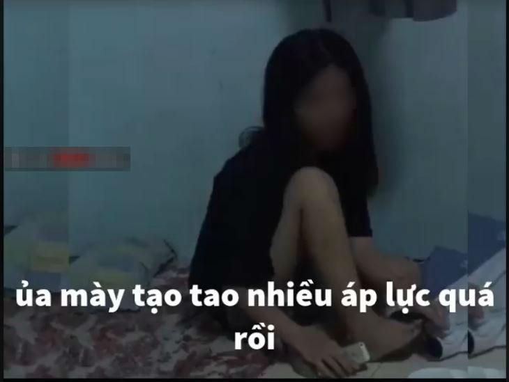 Đắng lòng thanh niên nai lưng đi làm kiếm tiền nuôi bạn gái lại bị người yêu cho mọc sừng vì ở nhà ăn chơi áp lực lắm-1