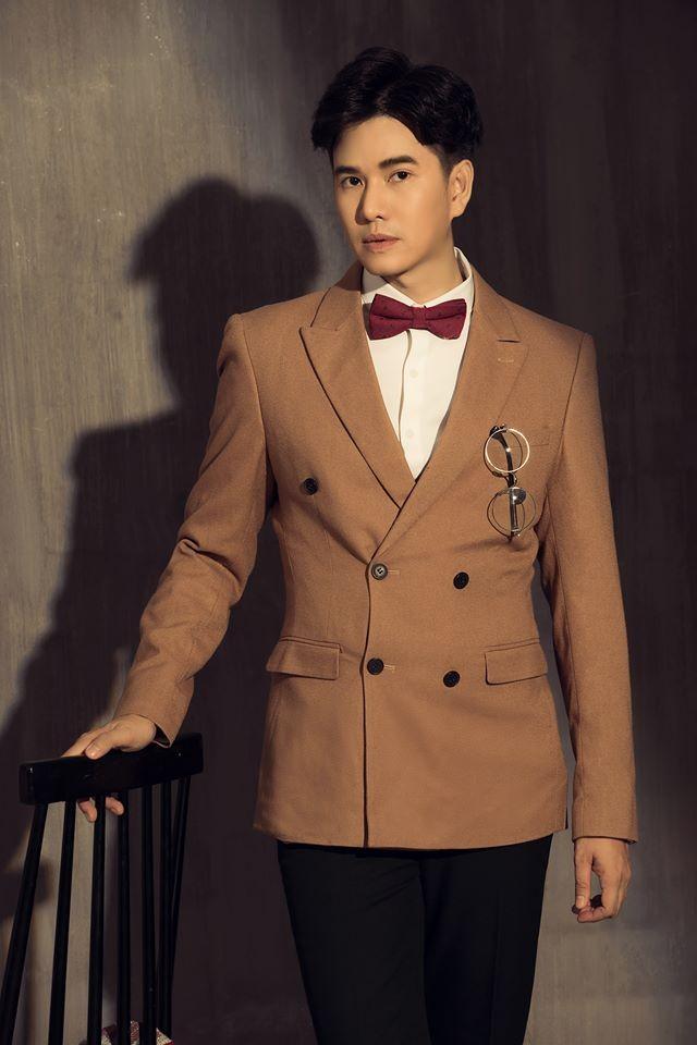 Hành trình từ chàng trai từng ám ảnh về quá khứ bị bạo hành và quấy rối tình dục trở thành nam MC đình đám Sài thành-3