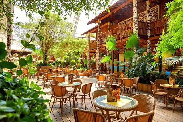 Ghé thăm nơi giữa mùa đông tuyết rơi vẫn có thể vô tư tắm biển-12