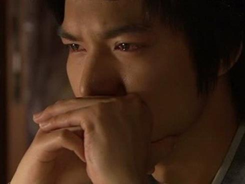 Chàng trai ám ảnh chuyện bị đàn anh trong ê kíp làm việc gạ tình