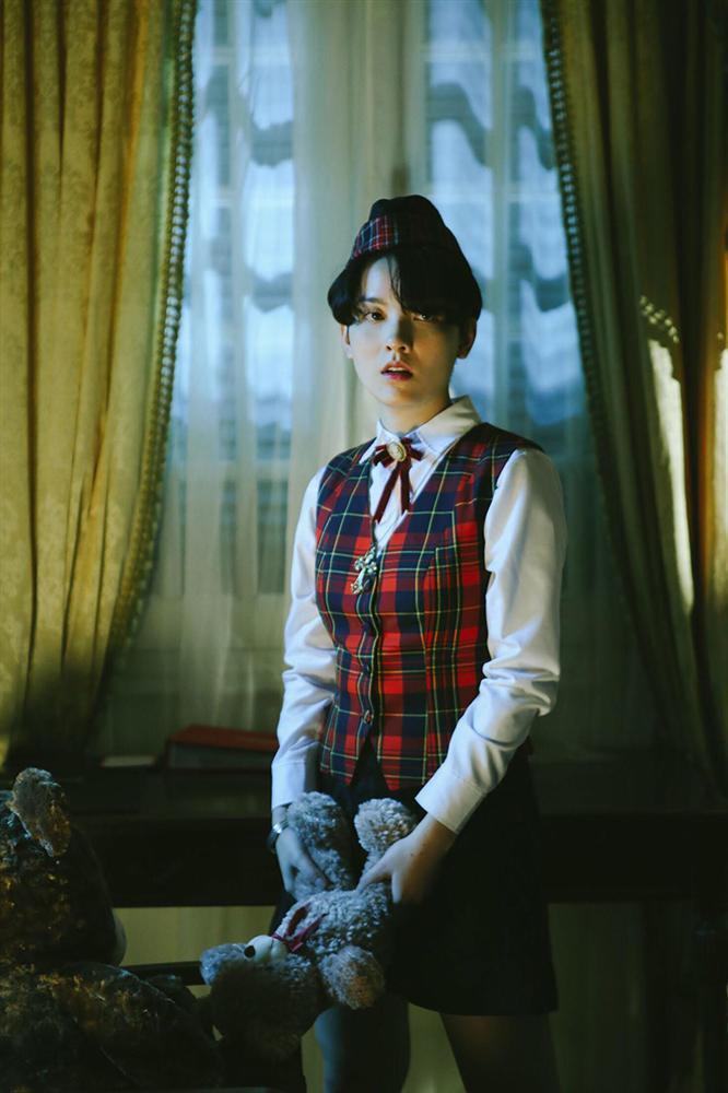 Đẹp trai như soái ca còn chuyên rải thính độc, cô gái 9X khiến fans nữ ngày nhớ đêm mong-13