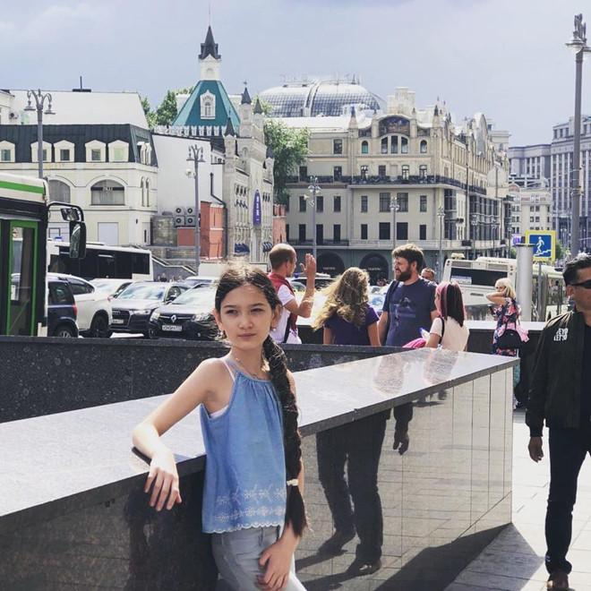 Ngắm vẻ đẹp lai của em gái thủ môn Đặng Văn Lâm-3