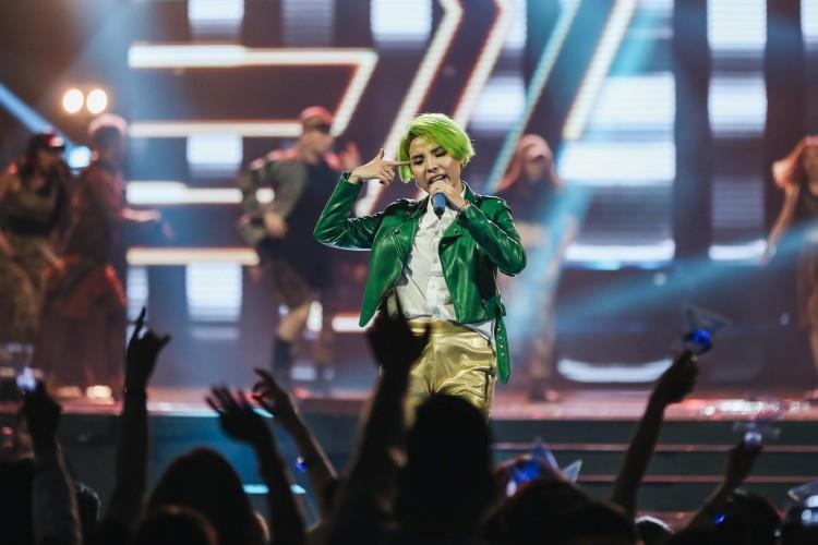 Đau đầu khi phải chọn phe, hát hay đong đầy cảm xúc hay hát giỏi ngập tràn kĩ thuật?-6