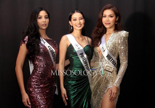 Minh Tú bị vỡ mạch máu, đôi chân đang nuột nà giờ đây bầm dập tại Miss Supranational 2018-3