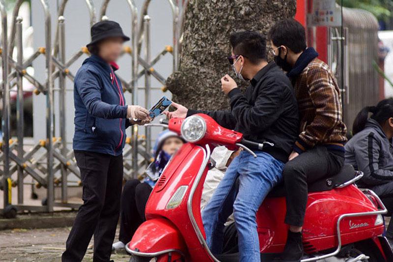 Trước trận Việt Nam - Campuchia: 2.5tr/cặp vé rao bán trên mạng, trang bán online của VFF đóng băng-3