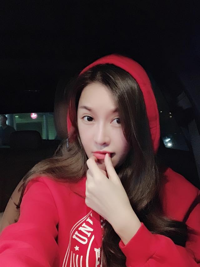 Sinh con hơn 20 ngày, Diệp Lâm Anh khoe giảm 8kg trở lại vóc dáng chẳng khác nào thời son rỗi-9