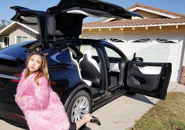 Nữ DJ An Giang chụp ảnh nude với Hồ Quang Hiếu và cuộc sống sang chảnh ở Mỹ-9