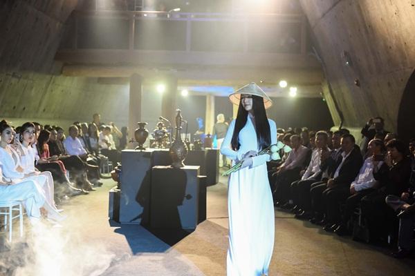 Dẹp mọi nghi ngờ bằng mặt không bằng lòng, Kỳ Duyên - Huyền My đăng ảnh thân thiết chị ngả em nâng-9