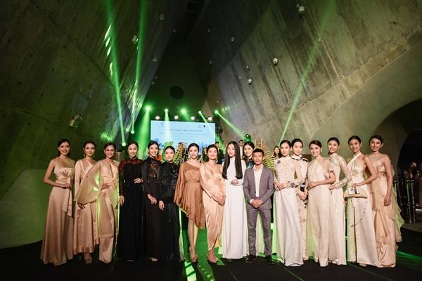 Dẹp mọi nghi ngờ bằng mặt không bằng lòng, Kỳ Duyên - Huyền My đăng ảnh thân thiết chị ngả em nâng-14