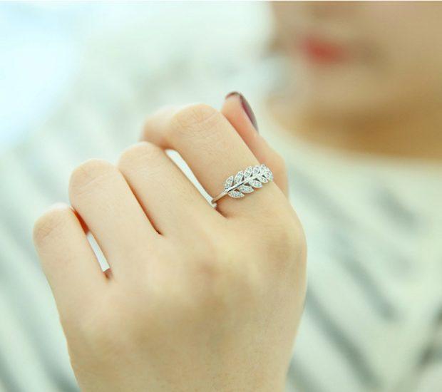 Hưá»ng dẫn cách Äeo nhẫn chuẩn phong thá»§y Äá» TÃNH DUYÃN viên mãn, TÃI Lá»C dá»i dào-2