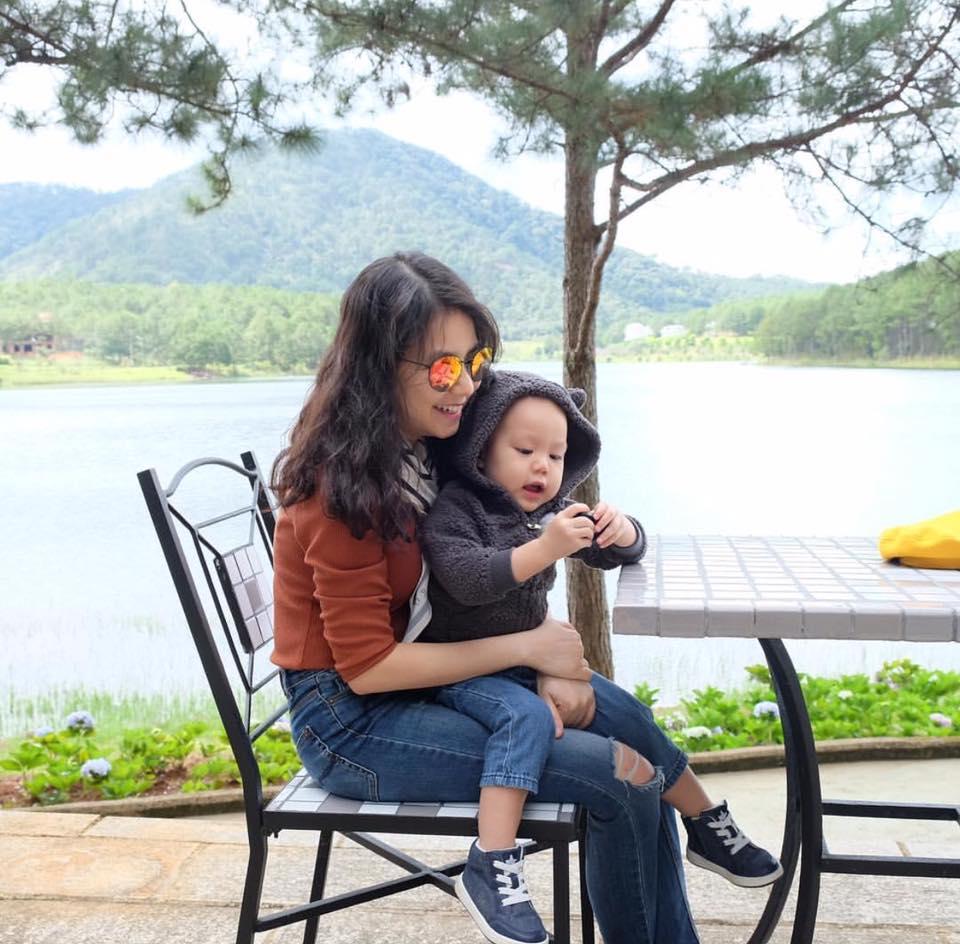 Trong khi tất cả chị em lần lượt ly hôn, Ngô Quỳnh Anh (H.A.T) ngập tràn hạnh phúc nhờ rời xa showbiz kịp thời-11