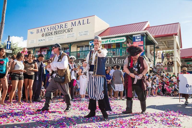 Hóa thân thành cướp biển vùng Carribean ở quần đảo Cayman-7