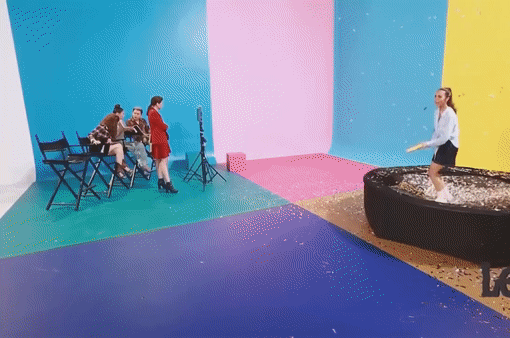 Giật mình vì thí sinh bắn pháo giấy, Nam Trung buột miệng chửi bậy tại The Face 2018 khiến nghiệp đoàn mạng ào ào dậy sóng-1