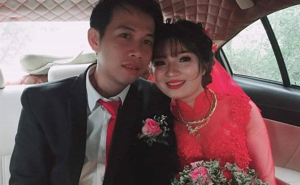 Cô dâu, chú rể thót tim trong đám cưới chạy bão ở Vũng Tàu-1