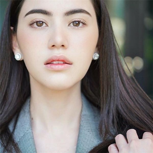 Đây là những cặp lông mày PHÚ QUÝ, ai may mắn sở hữu cả đời HẠNH PHÚC VIÊN MÃN-2