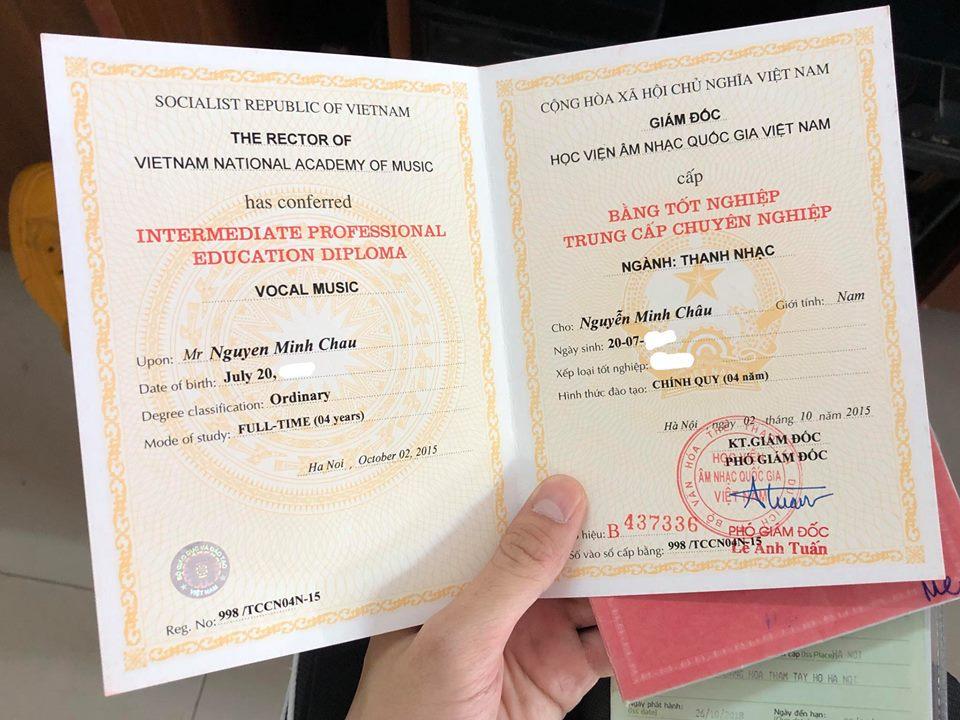 Lần đầu song ca cùng bạn gái, Quang Hải dễ dàng được tha thứ nhờ tài chơi bóng giỏi đổi lại giọng hát-5