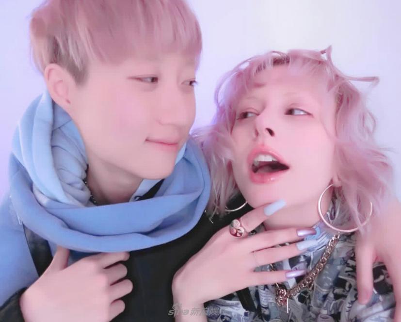 Con rơi của Thành Long thừa nhận kết hôn với bạn gái đồng tính hơn 12 tuổi-4