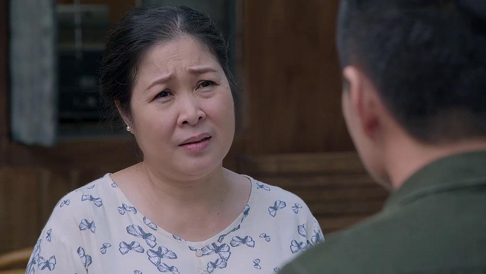 Gạo nếp gạo tẻ tập 88: Thúy Ngân quỳ gối xin chồng tha thứ nhưng tất cả đã quá muộn màng-1